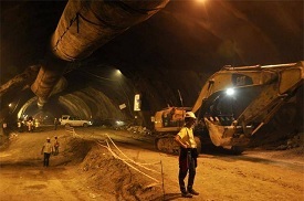 Zojila Pass tunnel road project